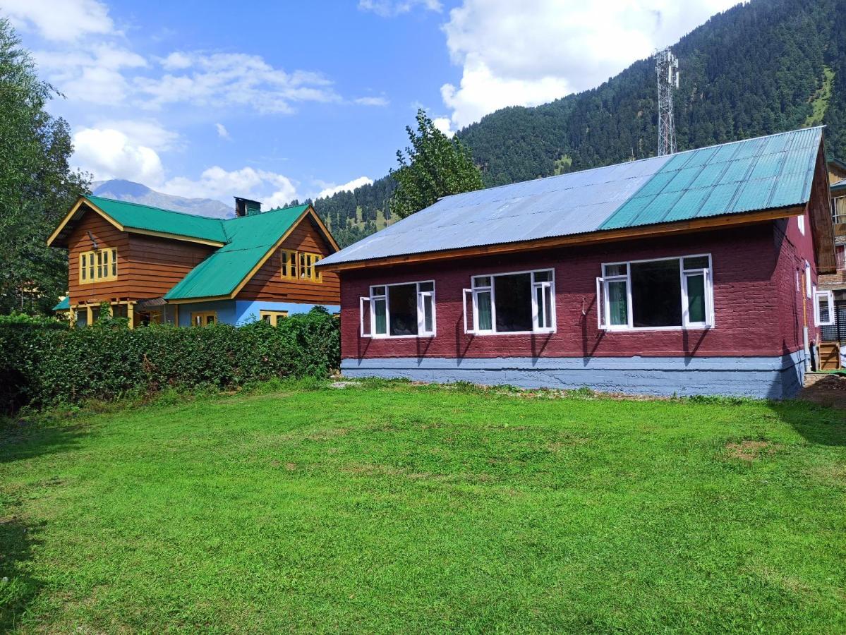 Hotel Lidder Palace Pahalgām Extérieur photo